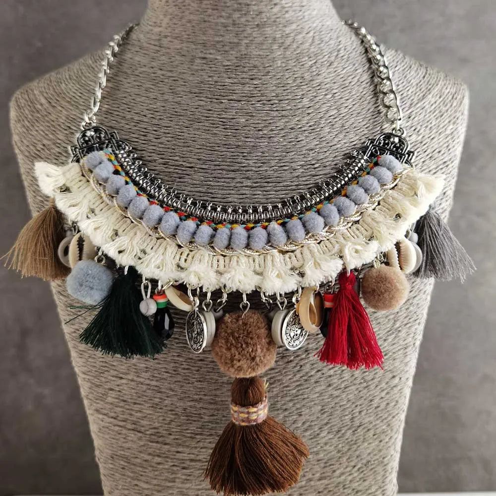 Bohemian Necklaces Pendants Women Handmade Pompom Collar Bib Choker Statement Necklace Ethnic Fashion Jewelry