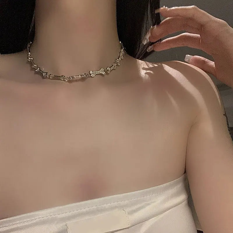 New 2021 Fashion Pendant Necklace For Women Clavicle Chain Choker Beautiful Jewelry Necklace Neck Accessories For Women Girls