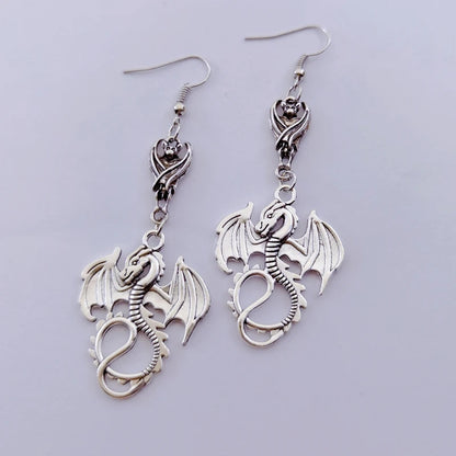 Bat Earrings,Dragon Earrings,Punk Bat Earrings Nightclub Animal Bat Earrings ,Gothic Bat Wings Jewelry Earrings for Women