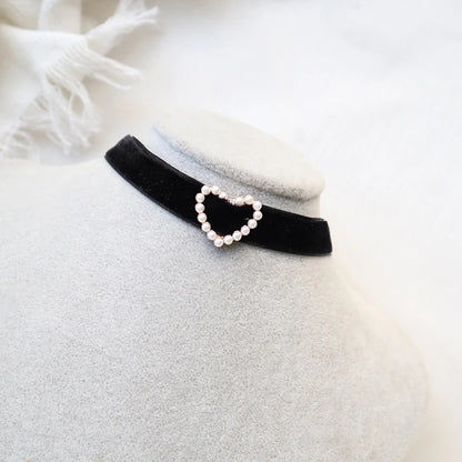 Black Choker Necklace For Women Elegant Lace Velvet Stretch Chain Gothic Flower Short Clavicle Neck Cord Aesthetic Jewelry Gift