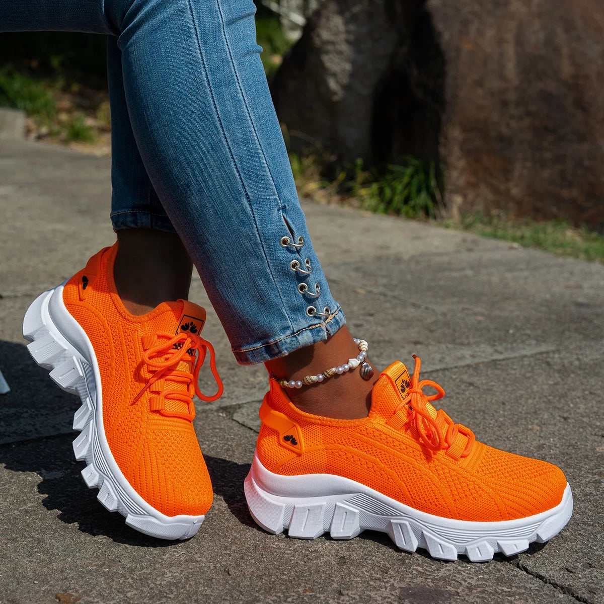 women shoes casual sneaker fall 2025 new fashion leisure sports single shoes wholesale cross-border factory trend fly weavin