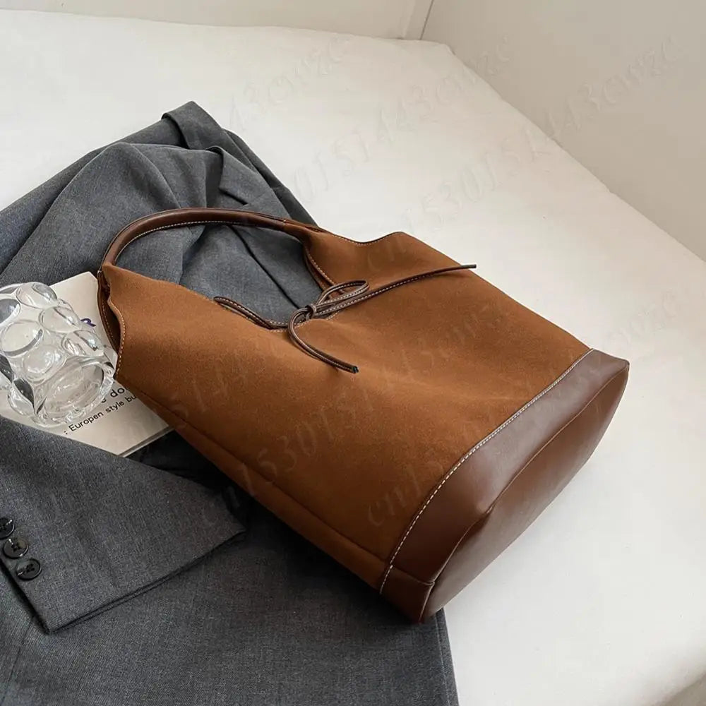 Women PU Tote Bag Designer Shoulder Bags Fashion Bucket Bag Large Capacity Suede Tote Purse Handbag Stylish Commuting Bag