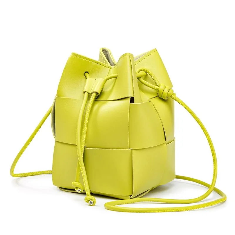 Weave Handbag Women Woven Bags Small Drawstring Bucket Shoulder Messenger Bags Luxury Famous Brand Designer Purse Female bag