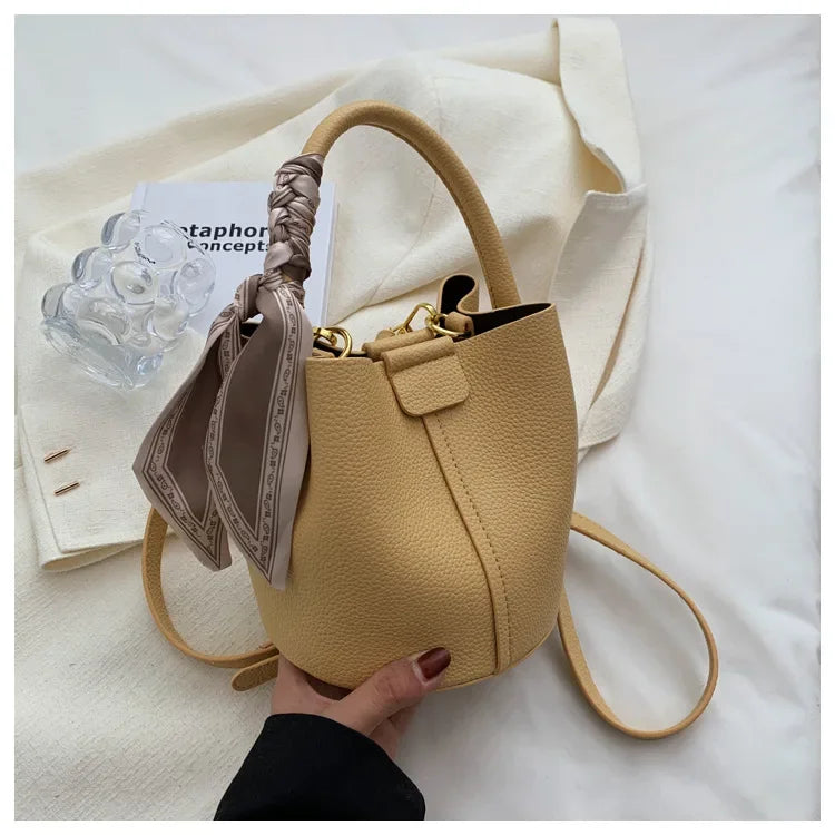 Fashion Women Crossbody Bags Autumn Winter Shoulder Bags Luxury Brand Design Bucket Bag Ladies PU Leather Portable Hand Bags
