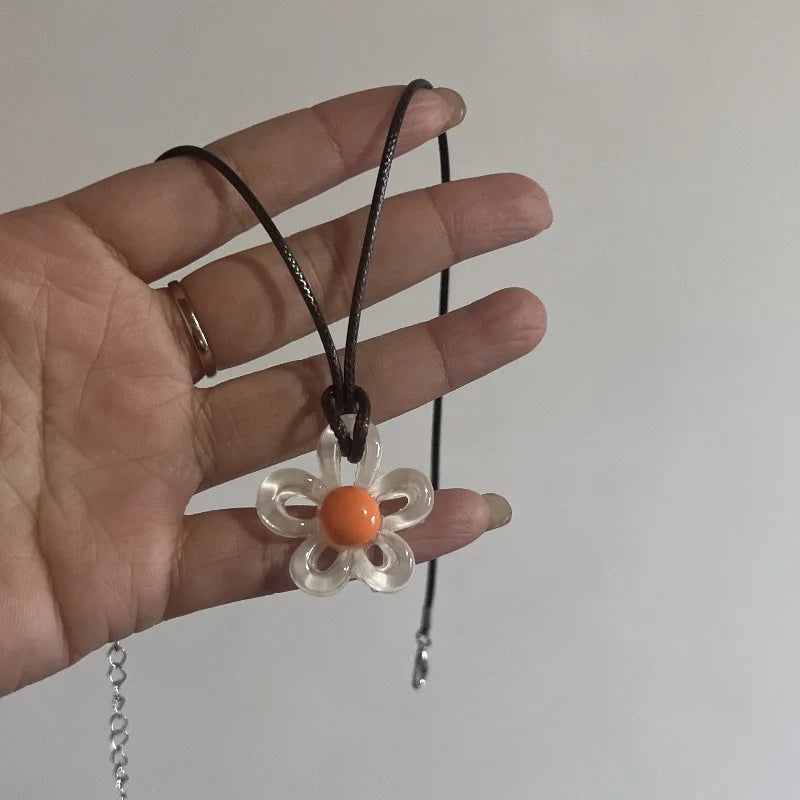 Flower Aesthetic Necklace For Women Adjustable Chain Girls Party Birthday Gift Amber Jewelry Gift Accessories Wholesale