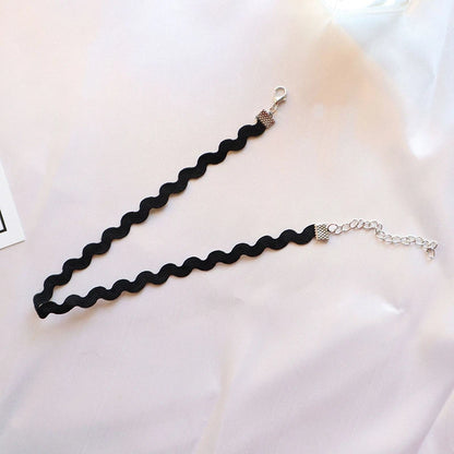 Black Choker Necklace For Women Elegant Lace Velvet Stretch Chain Gothic Flower Short Clavicle Neck Cord Aesthetic Jewelry Gift