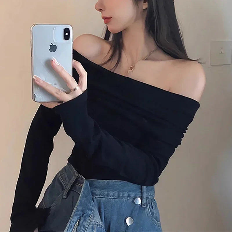 Women Sexy Tops Off Shoulder Long Sleeve Knitted T-shirt Solid Elegant Autumn Winter New Spicy Girl Slim Fit Short Red Crop Top