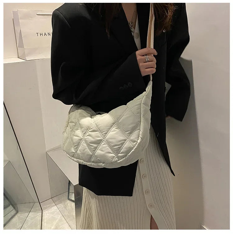 Embroidery Crossbody Bags for Women Large Capacity Handbags Shoulder Messenger Bag Female Popular Fashion Hobos Shopper Bag Sac