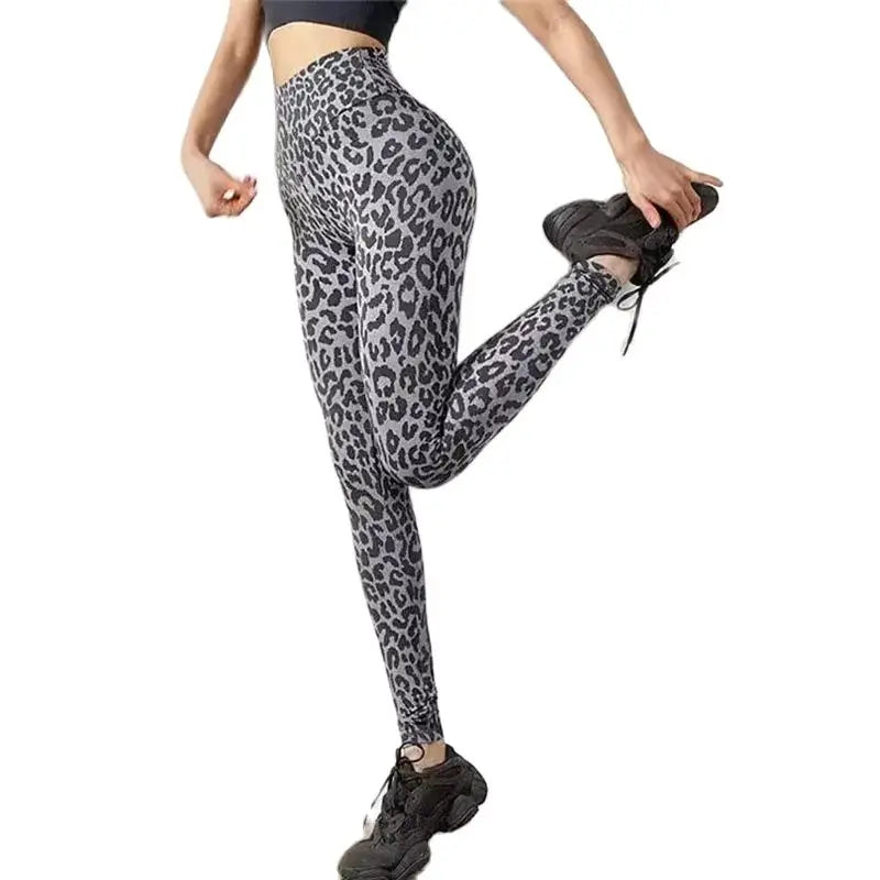 Women Leopard Seamless Yoga Pants High Waist Lifting Hip Honey Peach Hip Fitness Leggings Yoga Gym Tights Running Sports Pants