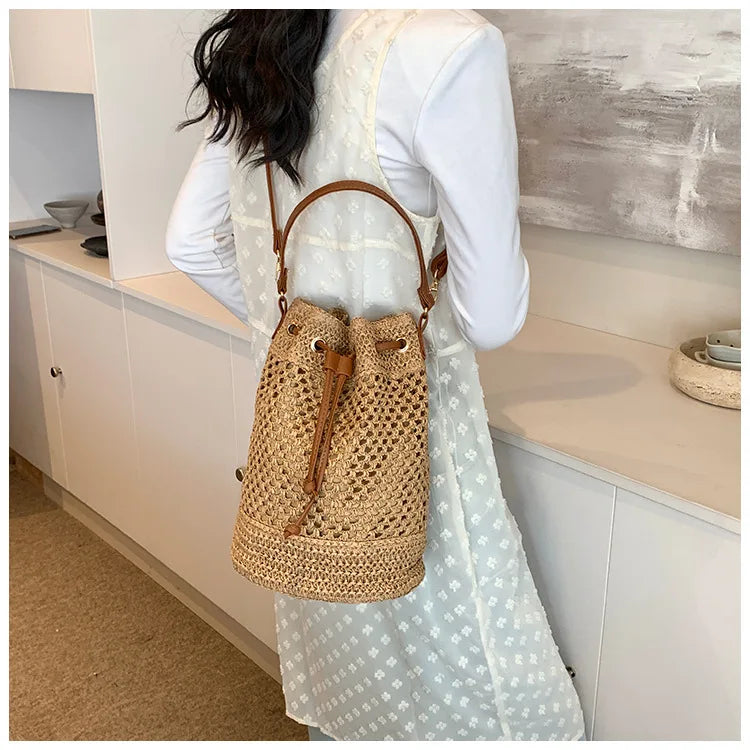Weaving Bag Women 2024 New Fashion Bucket Bag Summer Niche Hundred Straw Beach Single Shoulder Crossbody Bag
