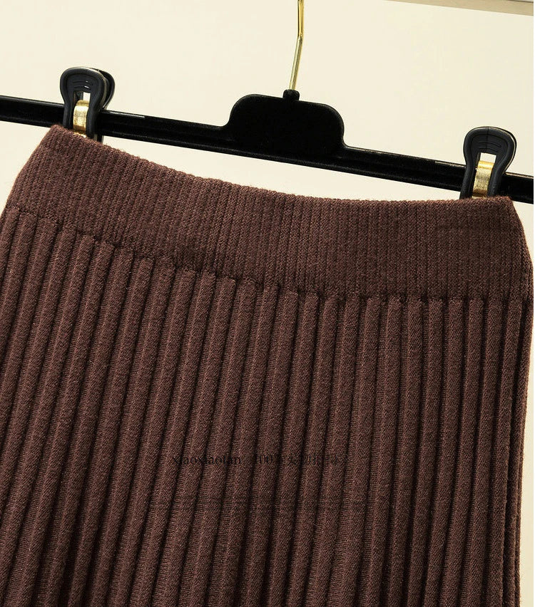 Knitted Skirts Women Autumn Thick Pleated Long Skirt Vintage High Waist Ribbed Female Solid Skirts Casual Streetwear 2025
