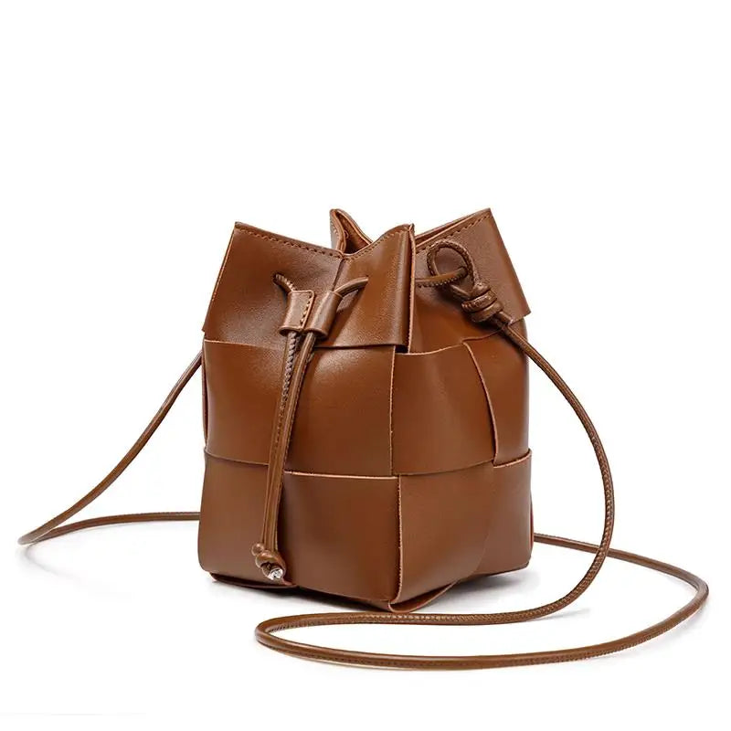 Weave Handbag Women Woven Bags Small Drawstring Bucket Shoulder Messenger Bags Luxury Famous Brand Designer Purse Female bag