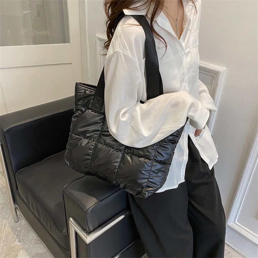 Fashion Tote Handbags for Women Black Large Capacity Soft Rhombus Bags Vinatge Quilted Shoulder Bag Purse for Travel Shopping