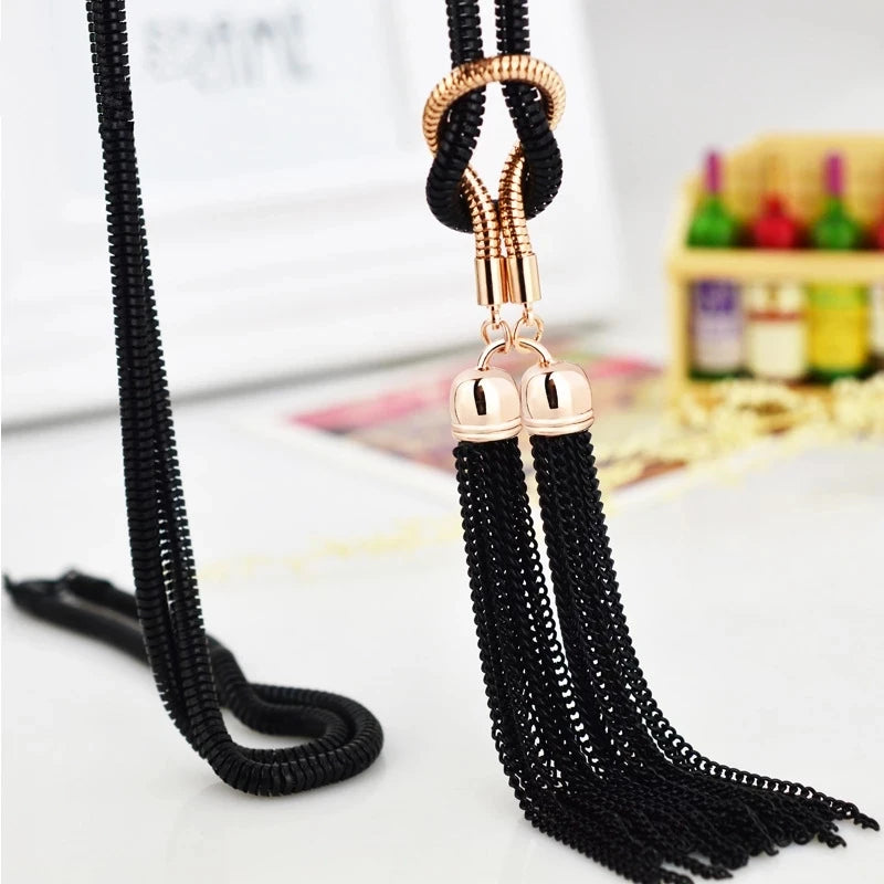 Elegant Female Fashion Pendant Necklace Tassel Long Winter Sweater Chain Necklace Women Geometric Twisted Necklaces Jewelry Gift