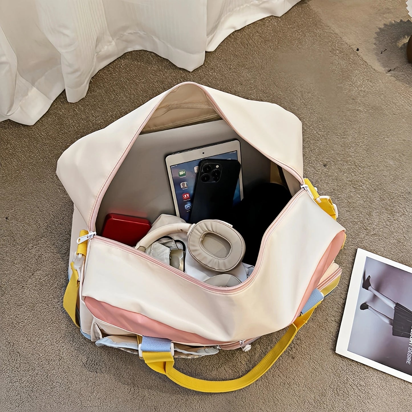 Women's Gym Tote Bags - Gym bags, large capacity sports bags for yoga, travel and fitness essentials - stylish design-tan