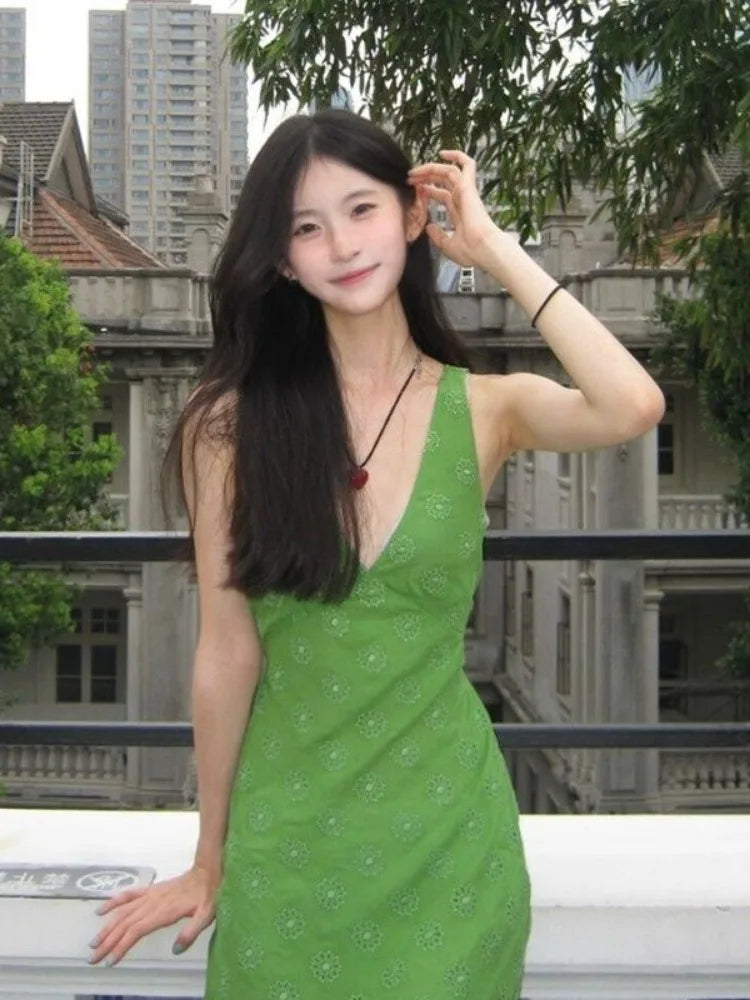 Elegant Green Print Dresses for Women V-neck Sleeveless Vintage Robe Femme 2025 Vestidos De Mujer Slim Waist Sexy Summer Dress