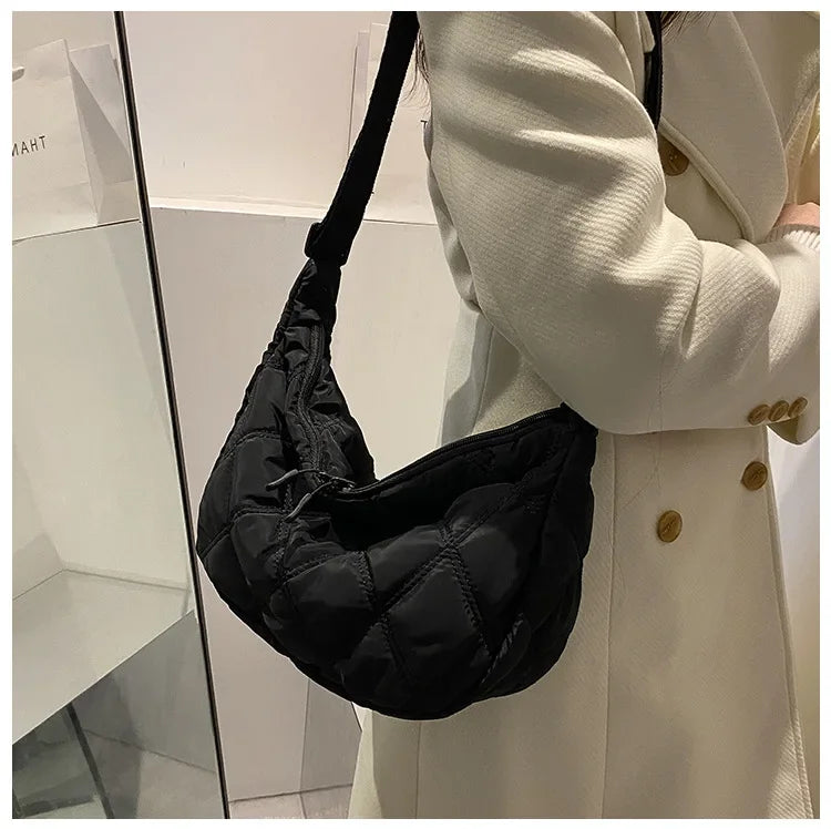 Embroidery Crossbody Bags for Women Large Capacity Handbags Shoulder Messenger Bag Female Popular Fashion Hobos Shopper Bag Sac