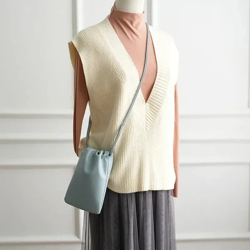 Women Handbags Female Pu Leather Shoulder Bags Large Capacity Crossbody Bags Solid Flap for Women Portable Phone Purse