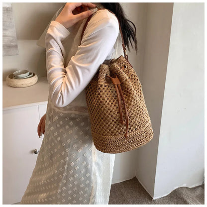 Weaving Bag Women 2024 New Fashion Bucket Bag Summer Niche Hundred Straw Beach Single Shoulder Crossbody Bag