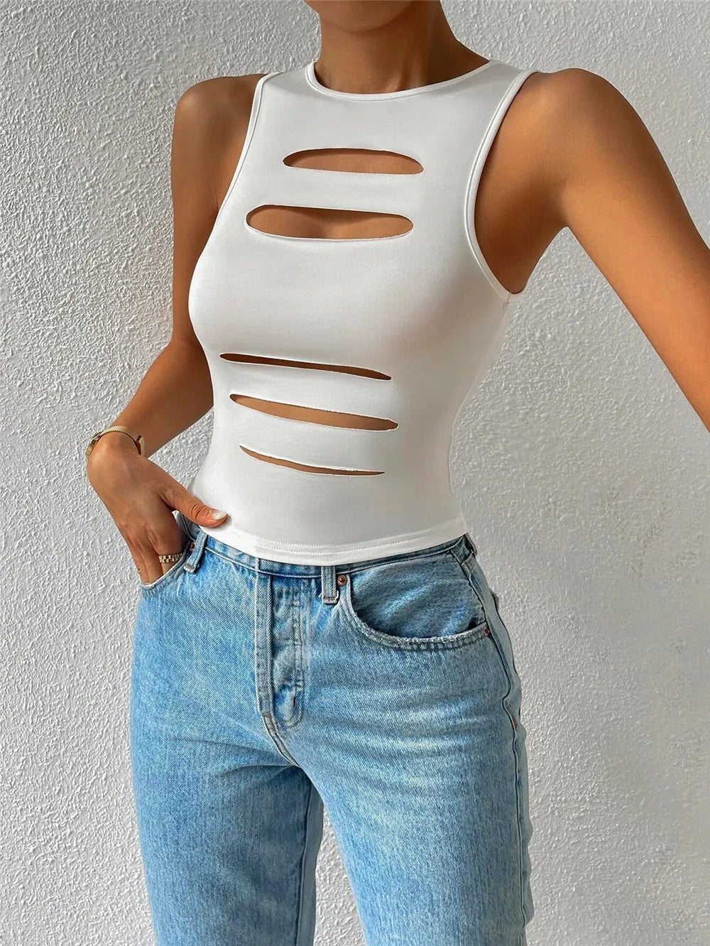 Sexy Crop Tops for Women Sleeveless Deep V Neck Workout Tops Plunge Blouse Cropped Tank Top