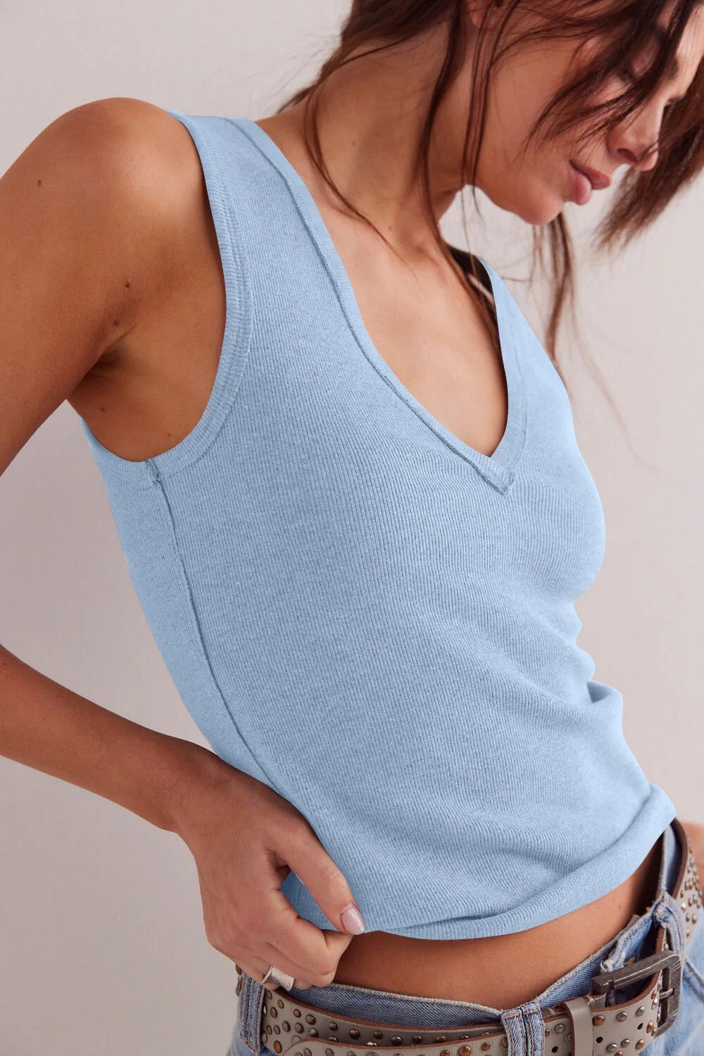 Workout Tops For Women Racerback Basic Summer Tank Tops Sexy V Neck Fitted Sleeveless Shirts Y2K Casual Wear Ribbed Basic Tops