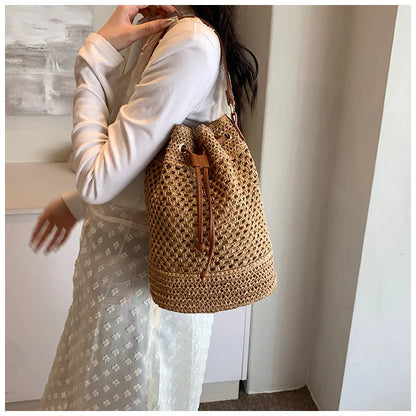 Weaving Bag Women 2024 New Fashion Bucket Bag Summer Niche Hundred Straw Beach Single Shoulder Crossbody Bag