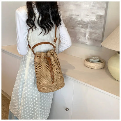 Weaving Bag Women 2024 New Fashion Bucket Bag Summer Niche Hundred Straw Beach Single Shoulder Crossbody Bag