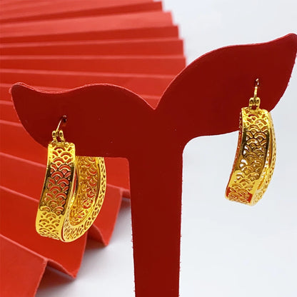 Dubai Simple Fashion Gold Plated Hollow Pierced Earrings Piercings Cartilage Ear Ring for Women Bride Ornament Gift Fine Jewelry