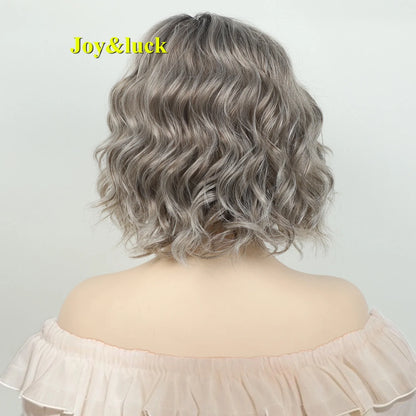 Synthetic short wavy wig for women, with a trendy and fashionable design, is suitable for daily wear or attending parties
