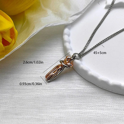 New Creative Couple Embrace Necklace Women's Fashion Collarbone Chain Passionate Couple Necklace Decoration Gift