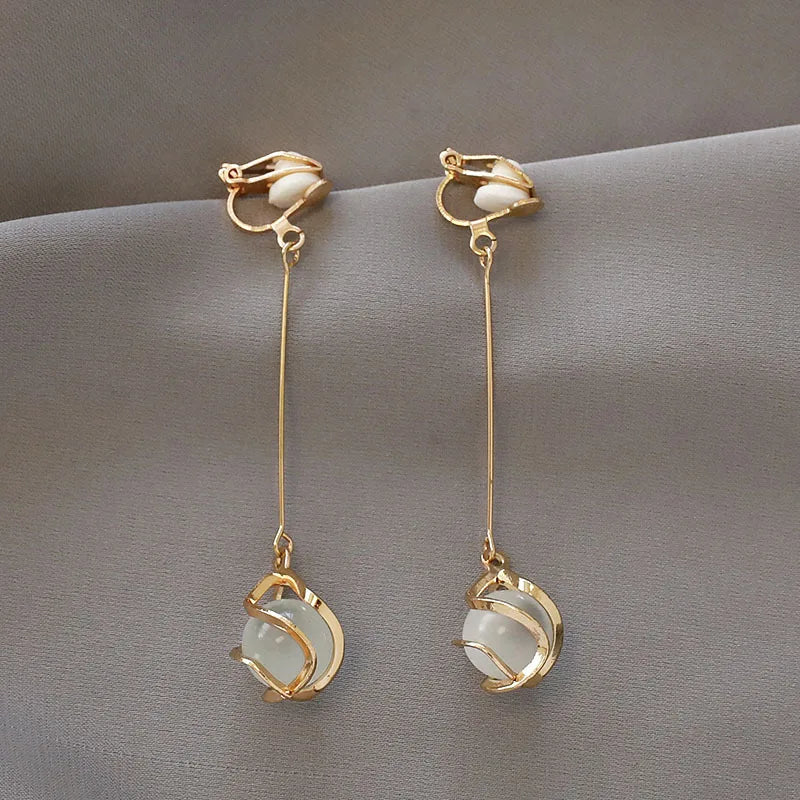 Korean Style Clip on Earrings No Pierced Earrings Women's Party Birthday Fashion Flower Heart Cute Cuff Earrings Ear Clip Gift