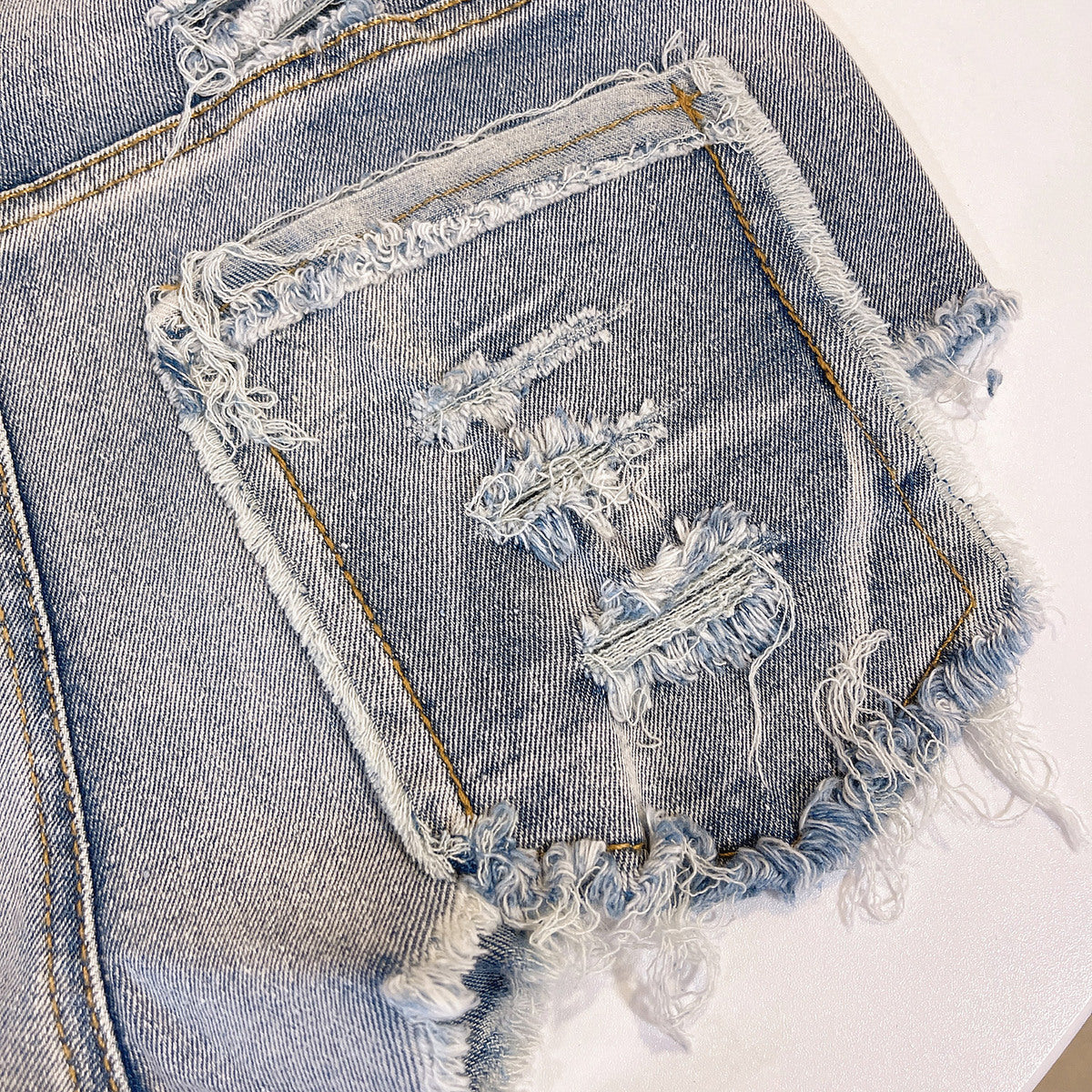Short Jeans Women 2025 New Hole Raw Edge High Waist Tight Jeans Shorts Female Light Color Sexy Bodycon Ultra Shorts