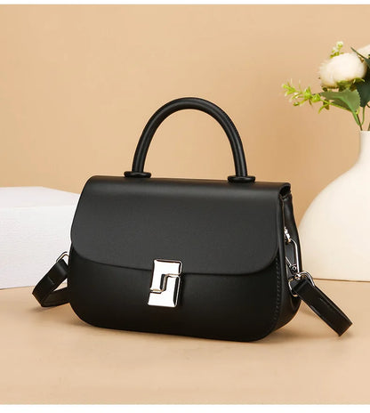 New Women's Bags, Fashionable and Versatile Saddle Bags, Niche High-End Armpit Bags, Single Shoulder Crossbody Bags for Commuting and Shopping