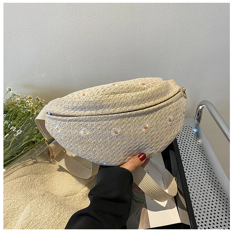 Women's Waist Bag Straw Woven Ladies Shoulder Crossbody Bags for Women 2023 Summer Fanny Pack Fashion Phone Female Chest Bag