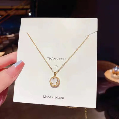 Cute Anime Necklaces For Women Crystal Bear Cartoon Pendant Necklace 2023 Luxury Clavicle Chain Fashion Korean Jewelry Wholesale
