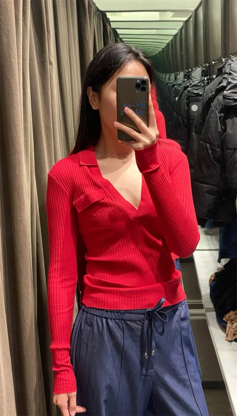 Women's Tops New Fall 2025 Solid Color Long Sleeve Lapel Slim Knit Top Sexy V-Neck Design Casual Fashion Personality Versatile