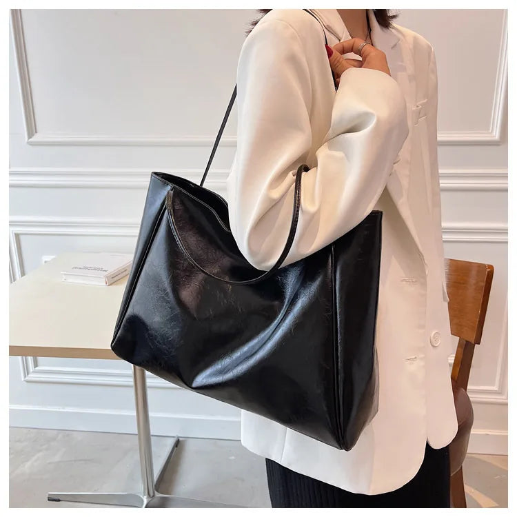 Women Tote Bag Fashion Underarm Pouch Large Capacity Soft Pu Leather Shoulder Bag Retro Crossbody Bag Casual Portable BucketBags