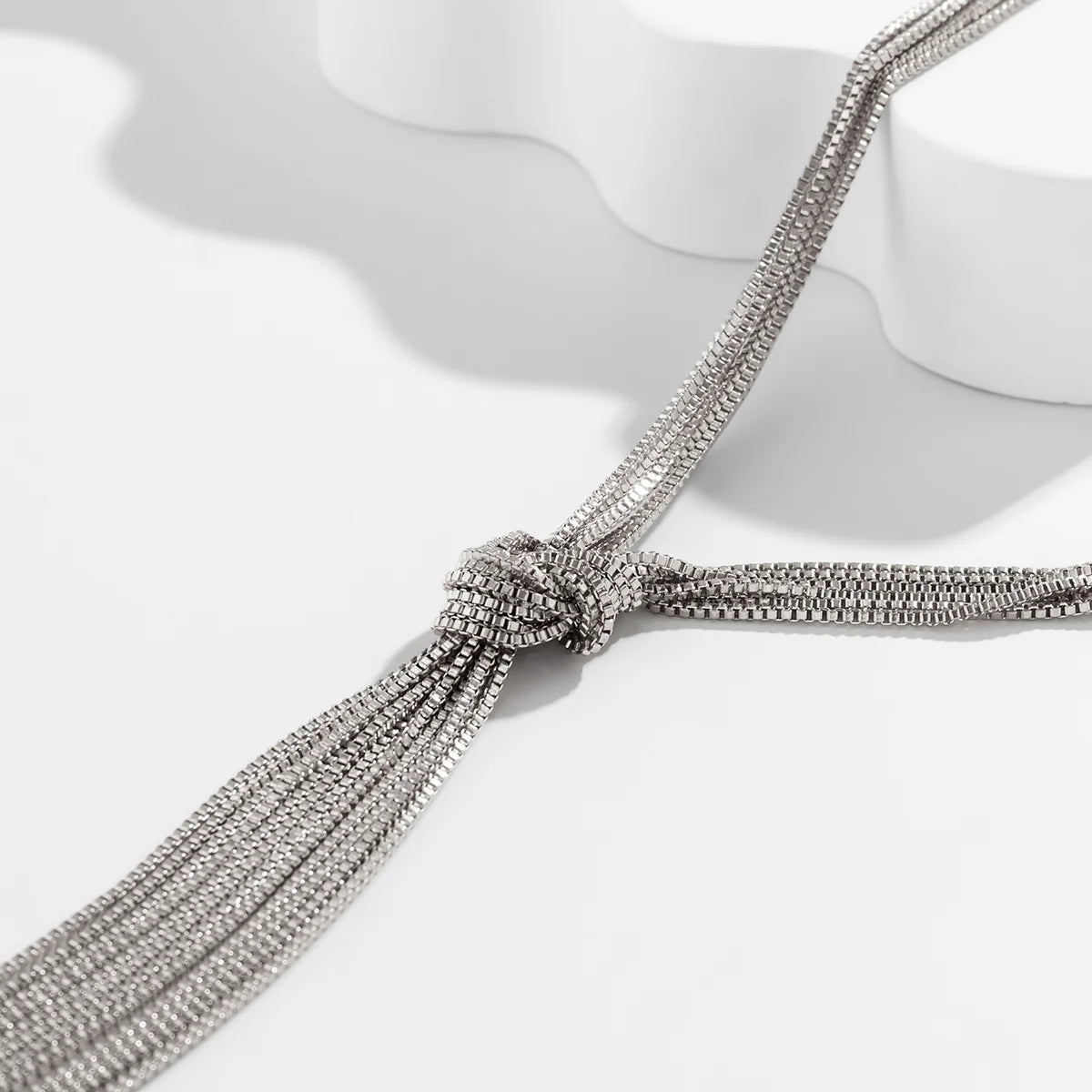 Long Chain Knotted Necklace for Women Trendy Charms Tassels Necklaces 2023 Fashion Wedding Neck Jewelry Accessories Female Girls