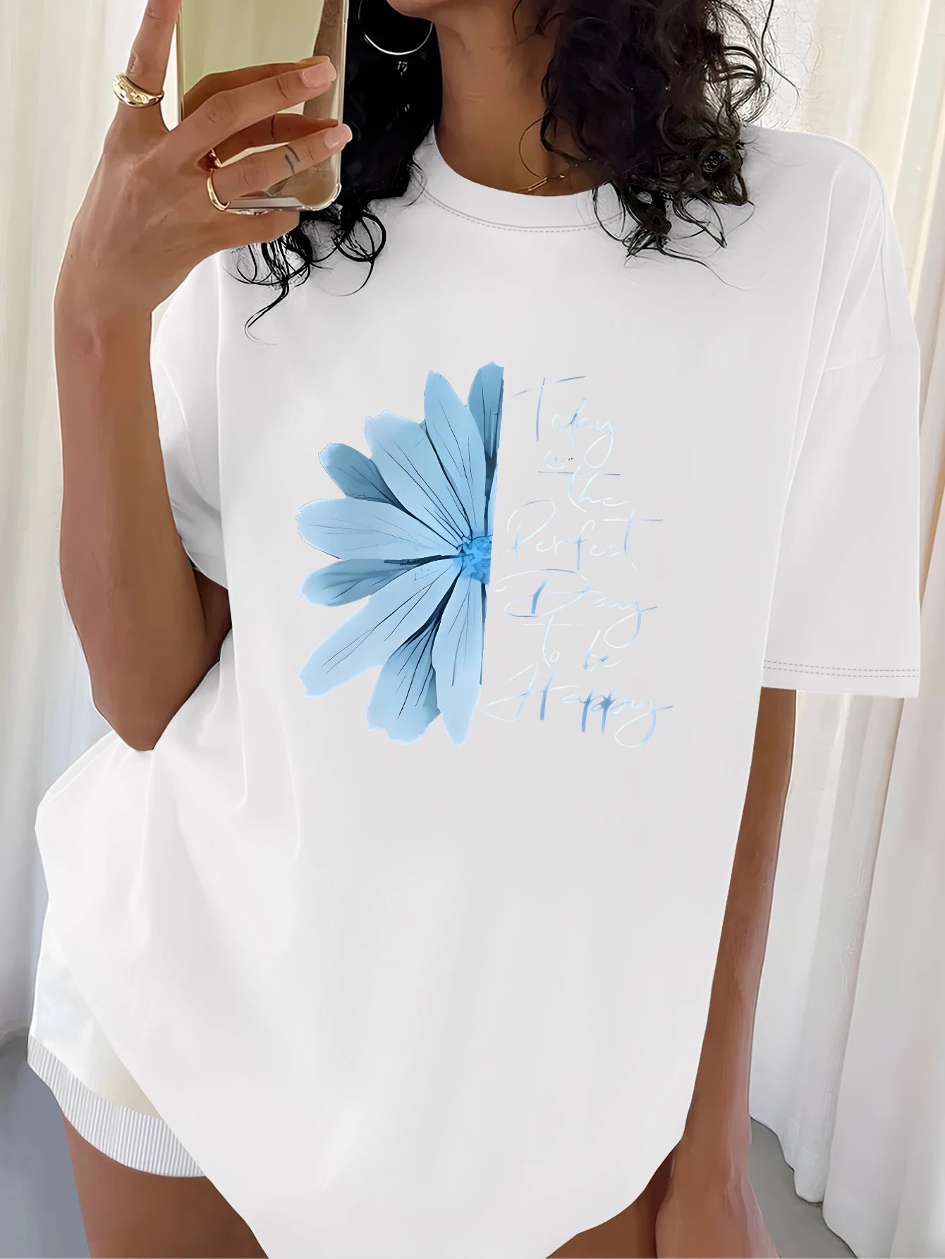 Plus Size Tops Women Clothes Inspirational - style Black T - shirt with Flower Motif Print ，Soft And Comfortable，Summer Outfits