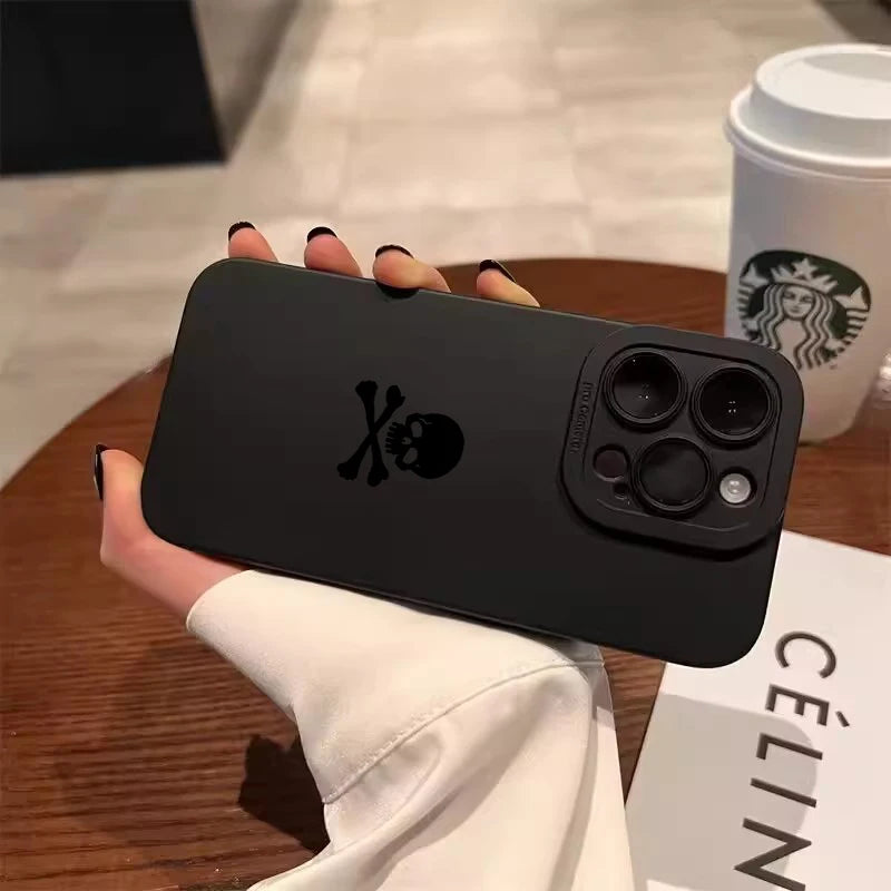 Black Skull Phone Case For iPhone 15 Cases iPhone 14 13 12 11 Pro Max Mini XS Max XR X 7 8 Plus SE2022 Matte Soft Silicone Cover