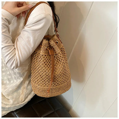 Weaving Bag Women 2024 New Fashion Bucket Bag Summer Niche Hundred Straw Beach Single Shoulder Crossbody Bag