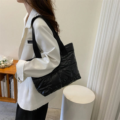 Fashion Tote Handbags for Women Black Large Capacity Soft Rhombus Bags Vinatge Quilted Shoulder Bag Purse for Travel Shopping