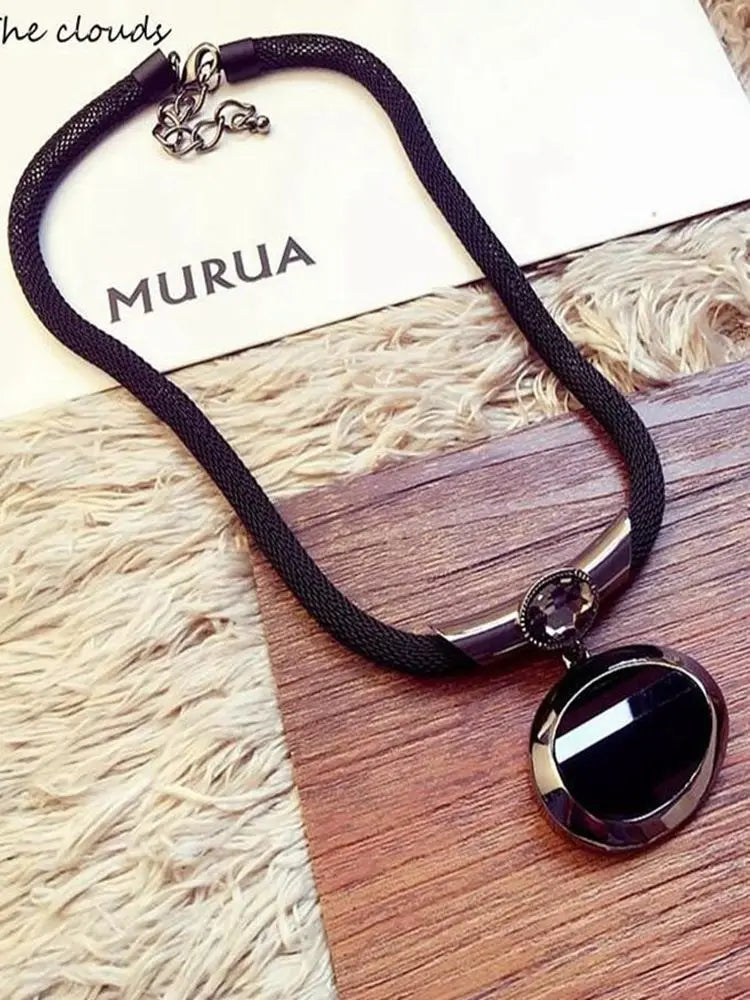 New Arrival WomenPendant Necklaces All-matchElegant Black Beaded NecklaceExaggerated Clavicle Chain Accessories