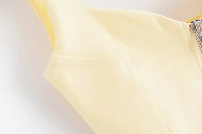 Women's Tops Summer 2025 New Elastic Tight-Fitting Elegant Summer Holiday Tops Women's Street Chic Youth Fashion Joker Vest Tops