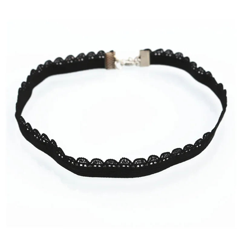 Gothic Choker Necklaces for Women Clavicle Collares Fashion Jewelry Bijoux Colier Necklaces Smile Pendants Fashion Neck Jewelry