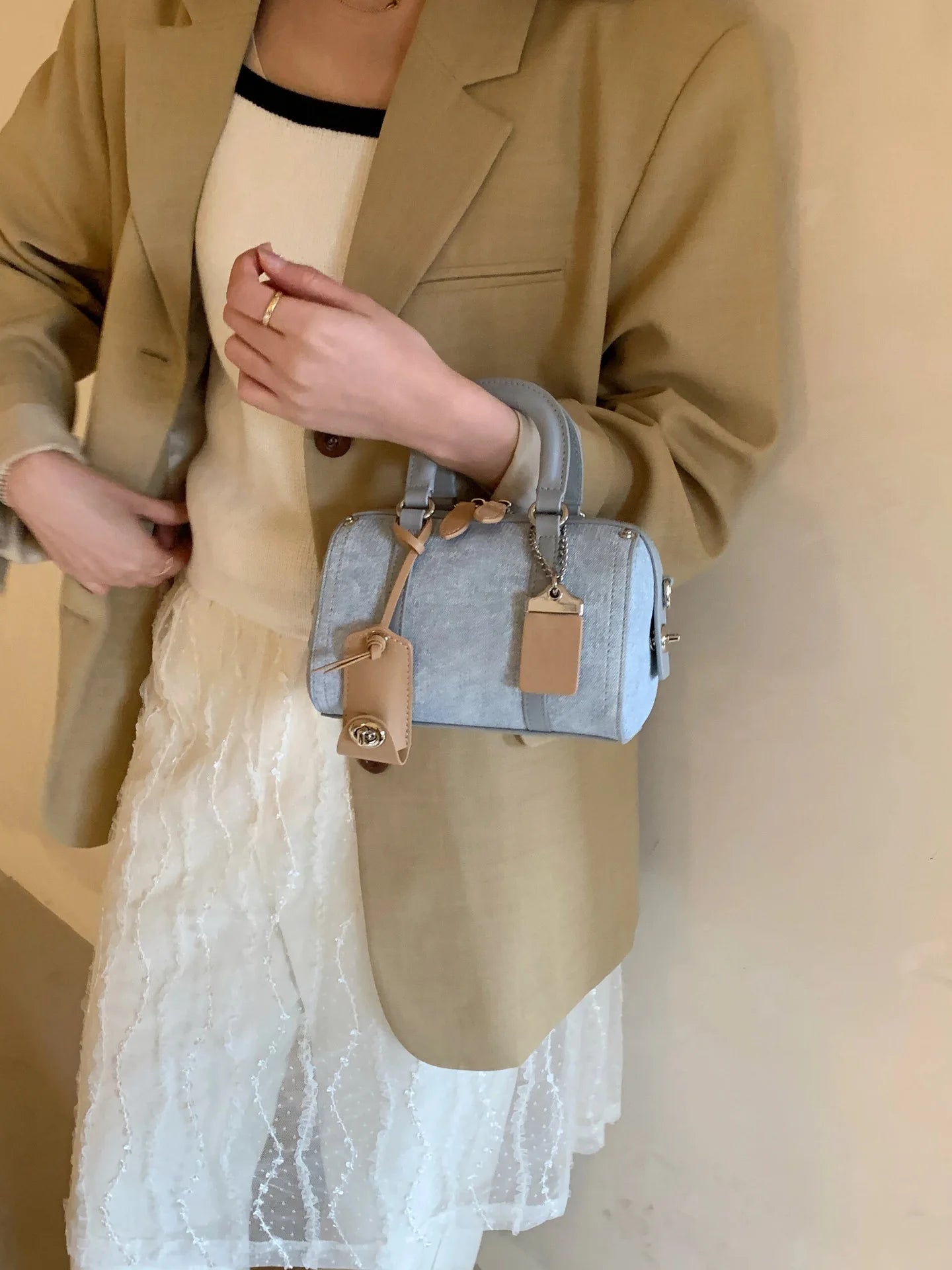 Women's Handheld Bags Fashion Shoulder Bags New Canvas Denim Bolsa Girl Trend Leisure Versatile Square Bolsa Crossbody Bags