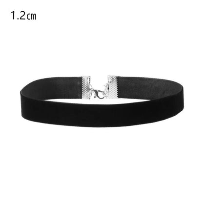Fashion Sexy Punk Gothic Black Velvet Choker Necklaces Simple Vintage Clavicle Neck Chain Women Girls Party Jewelry Accessories