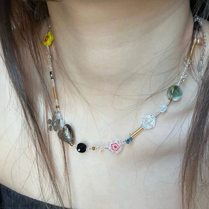 Beaded Clavicle Necklace Acrylic Flower Pendant Neckalces Elegant Accessory Women Neck Jewelry Suitable for Any Occasion