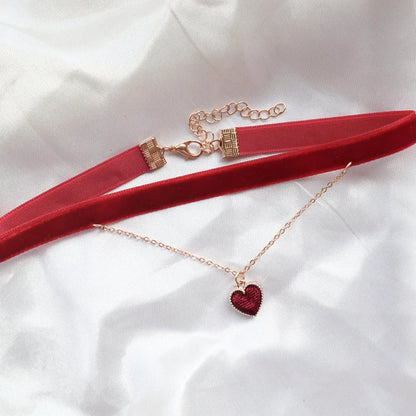 Fashion Lace Necklace For Women Adjustable Elegant Snowfake Strawberry Pendant Velvet Choker Necklace Collar Party Jewelry Gift