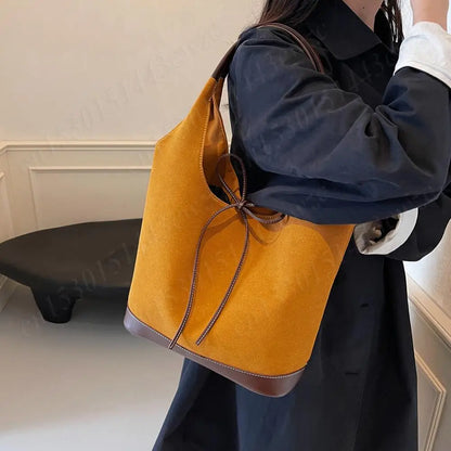 Women PU Tote Bag Designer Shoulder Bags Fashion Bucket Bag Large Capacity Suede Tote Purse Handbag Stylish Commuting Bag